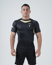 Lade das Bild in den Galerie-Viewer, Kingz Player Special Limited Edition Rashguard