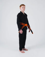 Lade das Bild in den Galerie-Viewer, Kimono BJJ (GI) Kingz Kore Youth 2.0. Schwarz mit weißem Gürtel