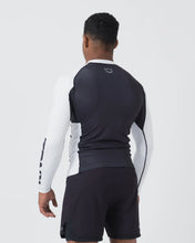 Lade das Bild in den Galerie-Viewer, Rashguard Kingz Ranked Performance V2 Long Sleeve - Weiss