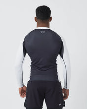 Lade das Bild in den Galerie-Viewer, Rashguard Kingz Ranked Performance V2 Long Sleeve - Weiss