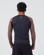 Lade das Bild in den Galerie-Viewer, Rashguard Kingz Ranked Performance V2 Long Sleeve - Braun