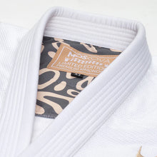 Load image into Gallery viewer, Kimono BJJ (Gi) Moskova 2026 Limited Edition- Coral Gi White