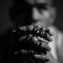 Lade das Bild in den Galerie-Viewer, Competition Finger Tape