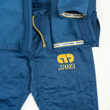 Lade das Bild in den Galerie-Viewer, Kimono BJJ (Gi) Moya Brand California- Pazifikblau