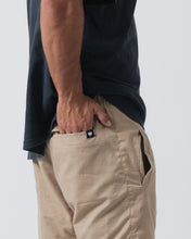 Lade das Bild in den Galerie-Viewer, Kingz Casual Shorts- Khaki