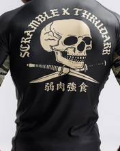Lade das Bild in den Galerie-Viewer, Scramble x Thrudark Enshu MK1 Rashguard – Long Sleeved