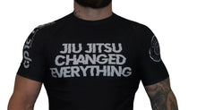 Lade das Bild in den Galerie-Viewer, Jiu Jitsu Changed Everything Rash Guard
