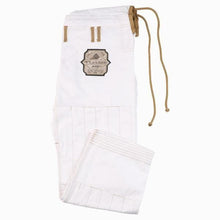 Lade das Bild in den Galerie-Viewer, Kimono Akashio Limited Edition Jiu Jitsu Gi- Blanco - StockBJJ