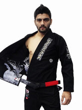 Lade das Bild in den Galerie-Viewer, Kimono BULLTERRIER Jiu Jitsu Gi Mushin Ver.8.0. - Negro - StockBJJ