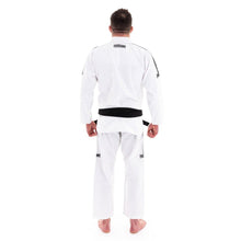Lade das Bild in den Galerie-Viewer, Tatami Dweller Gi - Blanco - StockBJJ
