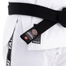Lade das Bild in den Galerie-Viewer, Tatami Dweller Gi - Blanco - StockBJJ