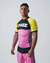 Lade das Bild in den Galerie-Viewer, Rashguard Kingz Retro Kurzarm