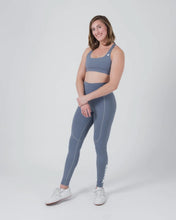 Lade das Bild in den Galerie-Viewer, Kingz Kore Frauen Grappling Spats- Blau