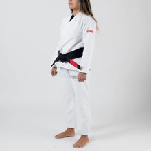 Lade das Bild in den Galerie-Viewer, Kimono BJJ (Gi) Maeda Red Label 3.0 blanco para mujer - CINTURÓN BLANCO INCLUIDO