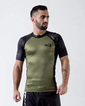Lade das Bild in den Galerie-Viewer, Rashguard Kingz Krown Kurzarm