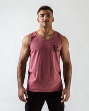 Lade das Bild in den Galerie-Viewer, Tank Kingz Old English- Rojo