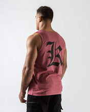 Lade das Bild in den Galerie-Viewer, Tank Kingz Old English- Rojo