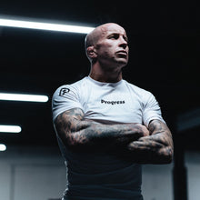 Load image into Gallery viewer, Progress Academy Rashguard- Corta-White