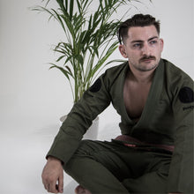 Lade das Bild in den Galerie-Viewer, Kimono BJJ (GI) Fortschritt M6 Mark 5- Grüne Wald