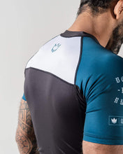 Lade das Bild in den Galerie-Viewer, Rashguard Kingz Born To Rule Short Sleeve