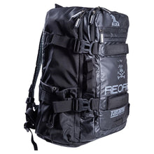 Lade das Bild in den Galerie-Viewer, Tatami Reorg Omega Back Pack