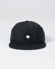 Lade das Bild in den Galerie-Viewer, Crown Patch 5-Panel Strapback Hat - Black
