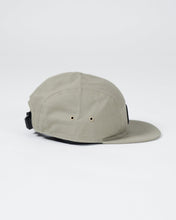 Lade das Bild in den Galerie-Viewer, Crown Patch Strapback Hat - Sage Green
