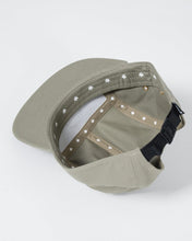 Lade das Bild in den Galerie-Viewer, Crown Patch Strapback Hat - Sage Green
