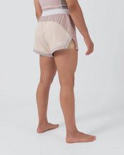 Lade das Bild in den Galerie-Viewer, Hybrid Women´s Shorts- Terra Soil
