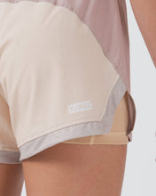 Lade das Bild in den Galerie-Viewer, Hybrid Women´s Shorts- Terra Soil
