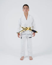 Load image into Gallery viewer, Kimono BJJ (GI) Kingz Kore Youth 2.0. White with white belt
