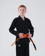 Load image into Gallery viewer, Kimono BJJ (GI) Kingz Kore Youth 2.0. Black with white belt
