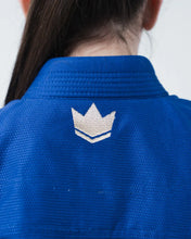 Lade das Bild in den Galerie-Viewer, BJJ Kimono (Gi) Kingz The One V2 Damen - Blau
