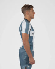 Lade das Bild in den Galerie-Viewer, Vintage Futebol Rashguard
