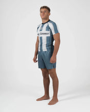 Lade das Bild in den Galerie-Viewer, Vintage Futebol Rashguard
