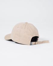 Lade das Bild in den Galerie-Viewer, Slant Dad Hat - Khaki
