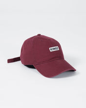 Lade das Bild in den Galerie-Viewer, Slant Dad Hat - Maroon
