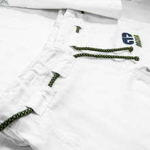 Load image into Gallery viewer, Kimono BJJ (Gi) Moya Brand 26 Flagship- White
