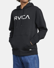 Lade das Bild in den Galerie-Viewer, Big RVCA Hoodie- Negro
