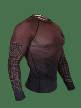 Lade das Bild in den Galerie-Viewer, Kingz Crown 3.0 Ranked Rash Guard- Marrón - StockBJJ
