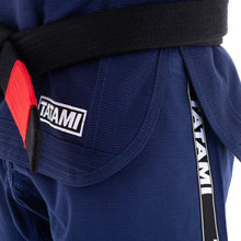 Lade das Bild in den Galerie-Viewer, Tatami Dweller Gi - Azul Marino - StockBJJ
