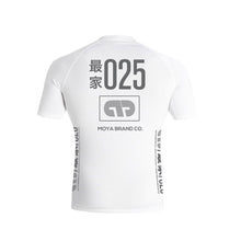 Lade das Bild in den Galerie-Viewer, Team Moya Rashguard  Manga Corta - Blanco - StockBJJ
