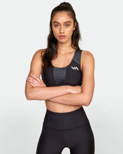 Lade das Bild in den Galerie-Viewer, RVCA Matte Shine Bra- Negro - StockBJJ
