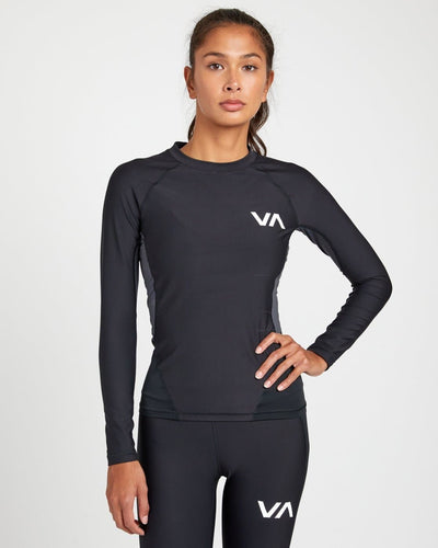 Rashguard va sport- long-sleeved compression t-shirt for women