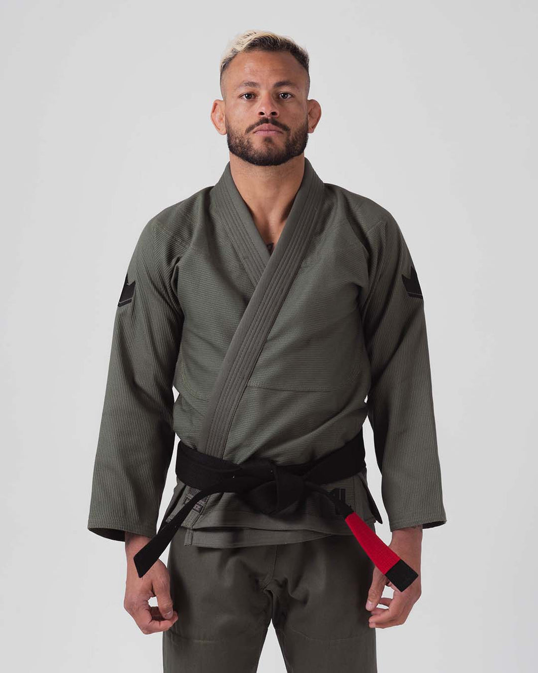 Kimono BJJ (GI) Kingz der einmilitärische grün-weiße Gürtel eingeschlossen