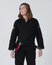 Lade das Bild in den Galerie-Viewer, Kimono Bjj (Gi) Kingz die eine Frauen - die Ausgabe -Negro
