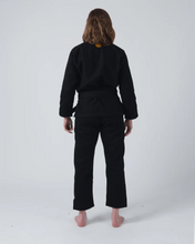 Lade das Bild in den Galerie-Viewer, Kimono Bjj (Gi) Kingz die eine Frauen - die Ausgabe -Negro
