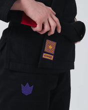Lade das Bild in den Galerie-Viewer, Kimono Bjj (Gi) Kingz die eine Frauen - die Ausgabe -Negro

