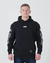 Lade das Bild in den Galerie-Viewer, Kingz Slant Bar Pullover Hoodie- schwarz
