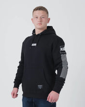 Lade das Bild in den Galerie-Viewer, Kingz Slant Bar Pullover Hoodie- schwarz
